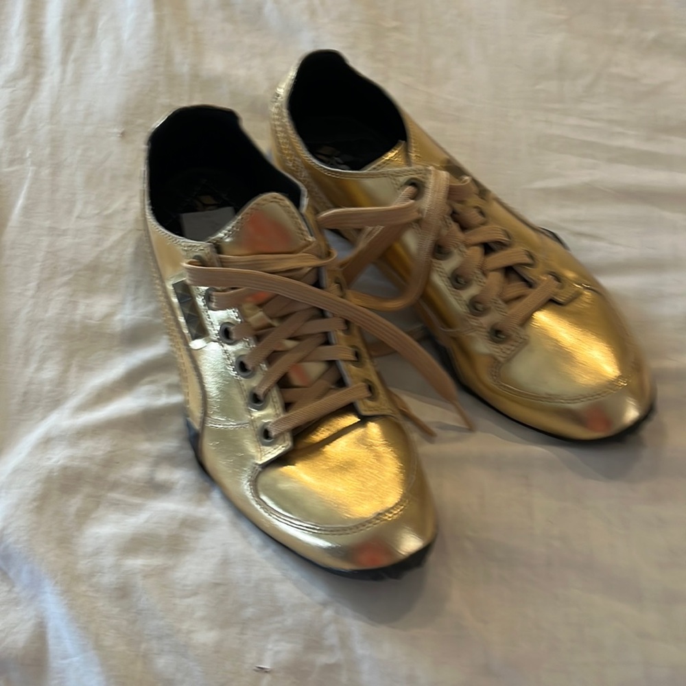 Puma gold sneakers